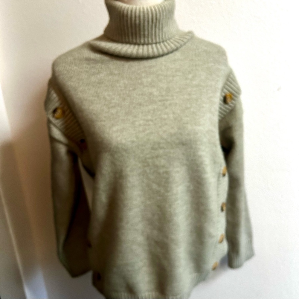 Net.153 turtleneck sweater oatmeal tan / gray taupe sz small / med oversized guc